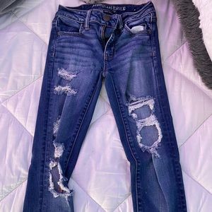 american eagle high rise ripped dark denim jeans
